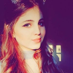 Meet your Posher, Narmeen